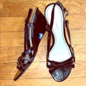 Women’s patent wedges